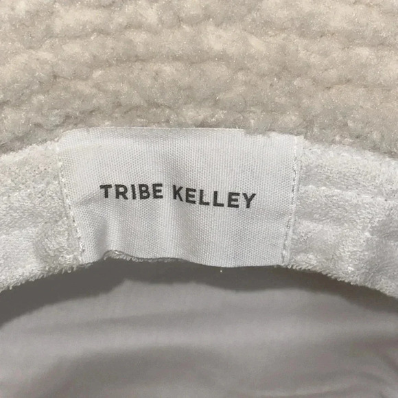 TRIBE KELLEY SURF POST Grayton Beach FL SHERPA TRIBE BUCKET HAT CAP CREAM/SNOW - Picture 5 of 8